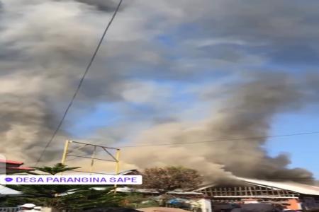 TIGA UNIT RUMAH TERBAKAR AKIBAT CA