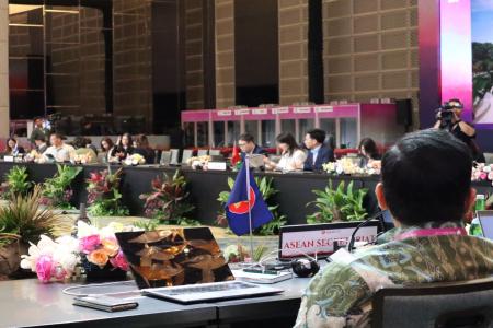 AMANKAN PERTEMUAN MENTRI EKONOMI ASEAN