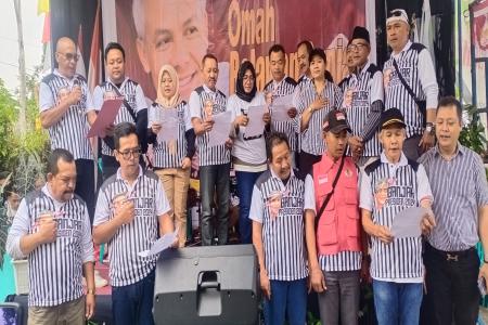 250 SIMPATISAN DAN RELAWAN  DEKLAR