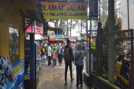 Libur Lebaran Pengunjung Telaga Menjer