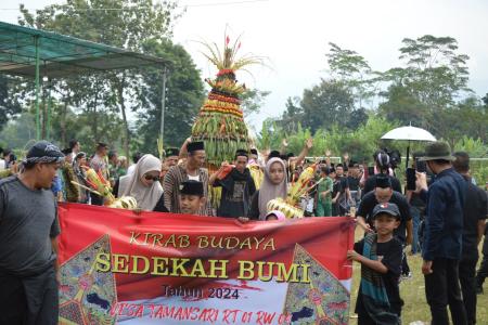 DESA TAMANSARI GELAR SEDEKAH BUMI 
