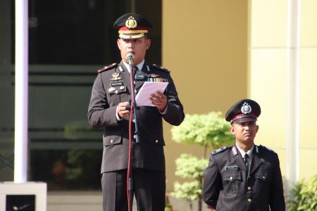 WAKAPOLRES SUMENEP PIMPIN UPACARA 