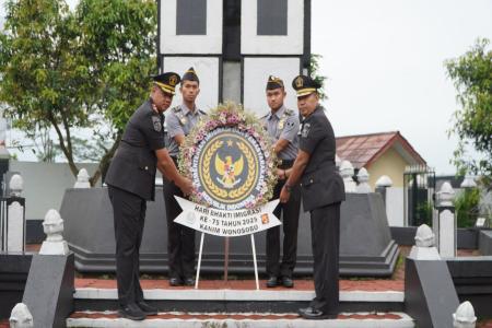 KENANG JASA PAHLAWAN, IMIGRASI DAN