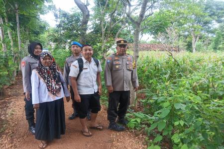 KAPOLSEK TALANGO SUMENEP BERSAMA K