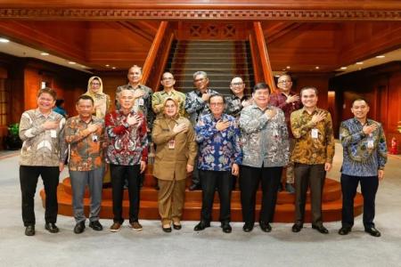 KEPALA BPKAD PROVINSI BANTEN HADIR
