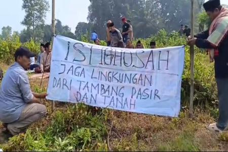 Warga Cikasantren Desa Pagintungan Gel