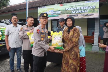 JAGA STABILITAS HARGA, POLRES TREN