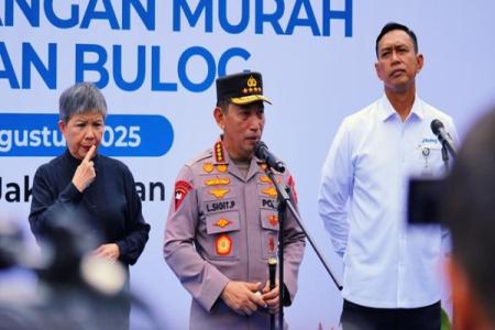 POLRI DAN BULOG KICK-OFF GERAKAN P