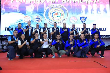 Bentuk Bakti 30 Akabri 95 Ratusan Bans