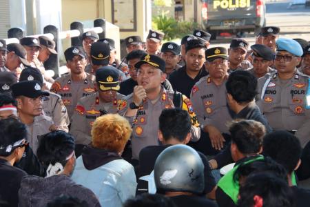 KAPOLRES SUMENEP TURUN LANGSUNG TE