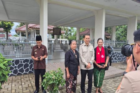 MENTERI KEBUDAYAAN FADLI ZOOM MSC 