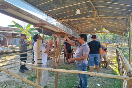 Melaksanakan penertiban dan pembongkar