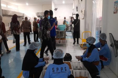 Bupati Kendal Cek Dapur MBG Menunya Ha