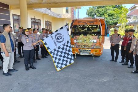 Polres Situbondo Kirim 20 Ton Jagung k