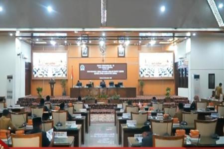 Rapat Paripurna ke 40  DPRD Demak Bahas Dua Raperda Pengelolaan Pemaka